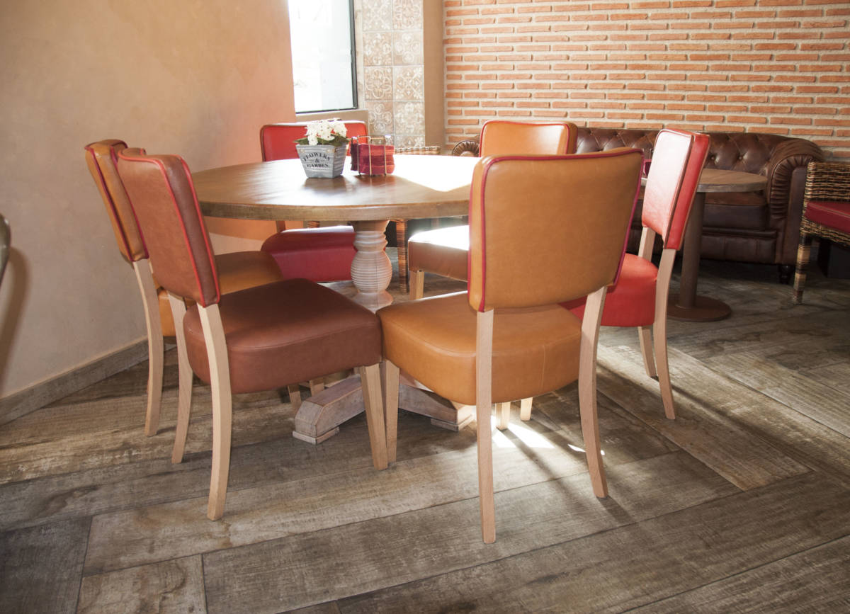 Restaurante-Ku4tro-mobiliario-ideal-07-1200×867